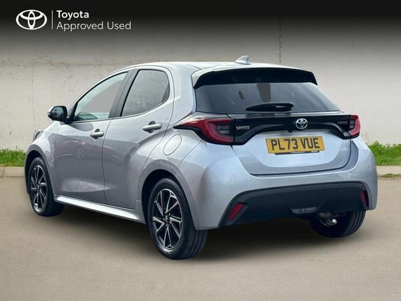Toyota Yaris Design PL73VUE Silver #4