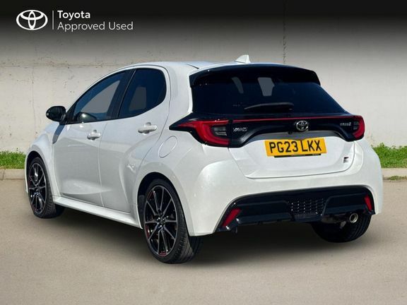 Toyota Yaris Gr Sport PG23LKX White #4
