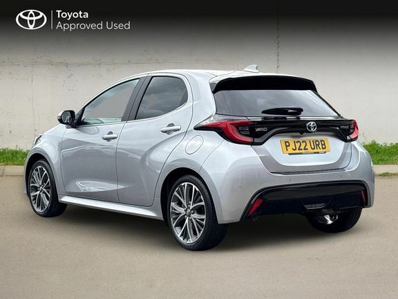 Toyota Yaris Excel 1.5 Hybrid PJ22URB Silver #4