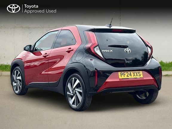 Toyota Aygo X Edge Red #4