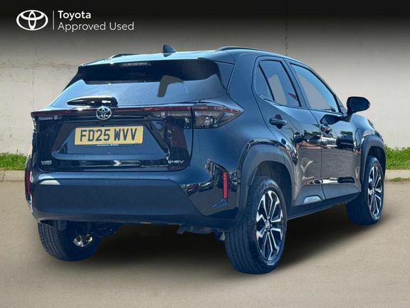 Toyota Yaris Cross Design Fwd FD25WVV Black #2
