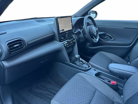 Toyota Yaris Cross Design Fwd FD25WVV Black #5