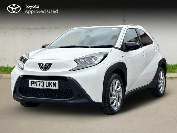 Toyota Aygo X Pure Manual PN73UKM White #3
