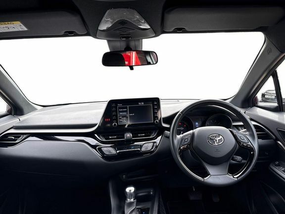 Toyota C-Hr Icon 1.8 PN73UKL #6