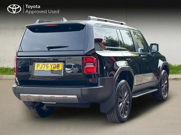 Toyota Land Cruiser Invincible 5 Seats Pan Roof Black #2