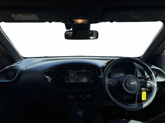 Toyota Aygo X Edge Automatic Green #6