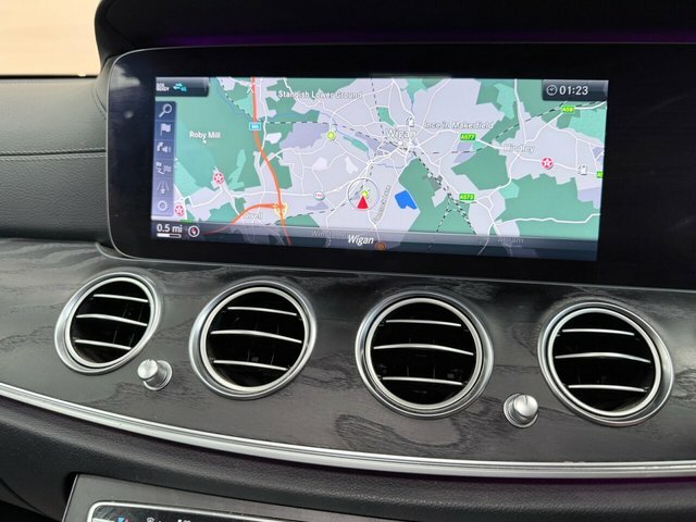 Mercedes-Benz E Class 2.0 E200 Se Estate G-tronic Euro 6 Ss Grey #10
