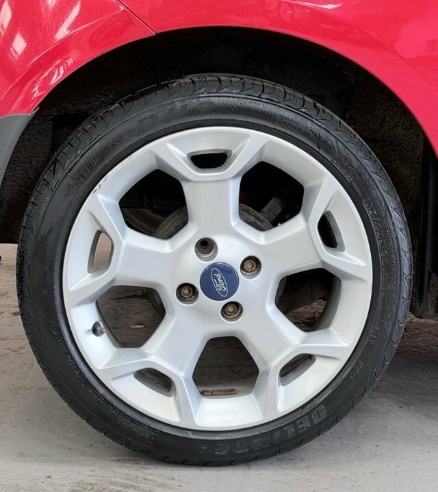 Ford KA Zetec, Ulez Compliant And Just 35 Road Tax. Red #22