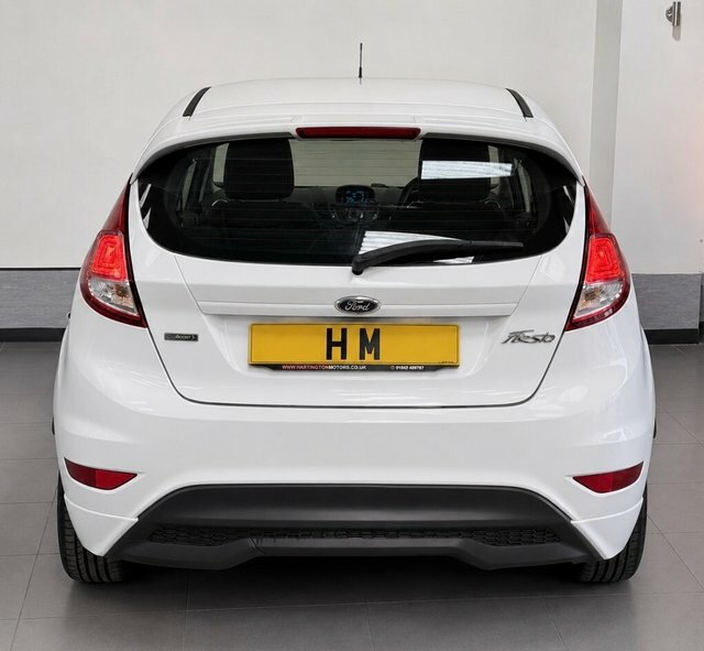 Ford Fiesta 1.0T Ecoboost Zetec S Hatchback White #6