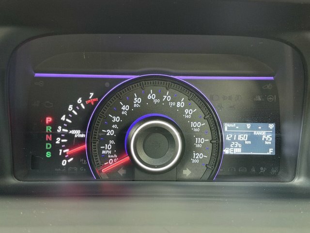 Honda StepWagon Mpv White #9