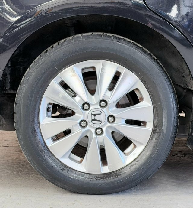 Honda StepWagon Mpv White #30