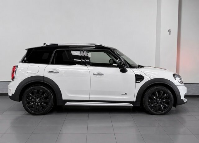 Mini Countryman 1.5 Cooper Suv 6Spd All4 Euro 6 S White #3