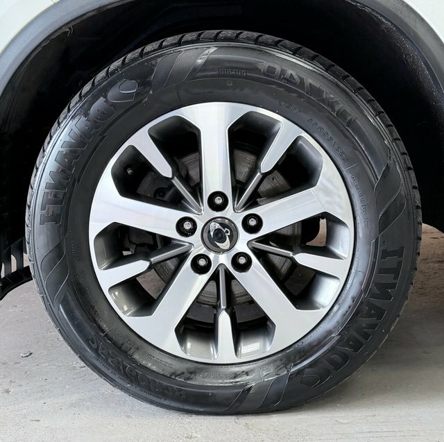 SsangYong Rexton Rexton Ultimate Black #33