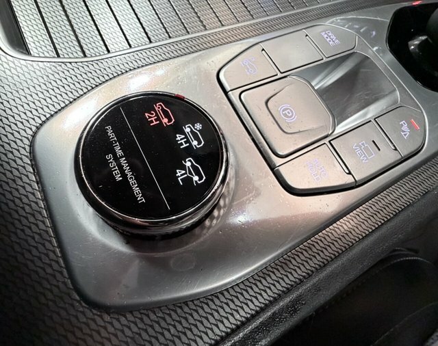 SsangYong Rexton Rexton Ultimate Black #15