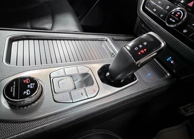 SsangYong Rexton Rexton Ultimate Black #14