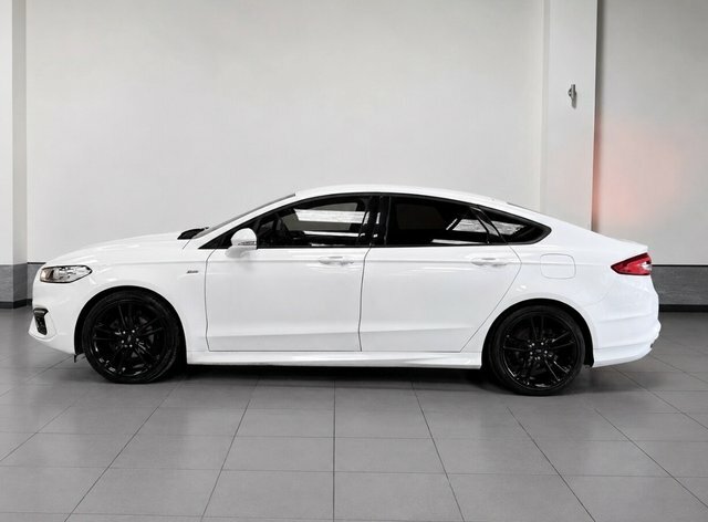Ford Mondeo 2.0 Ecoblue St-line Edition Hatchback A White #4
