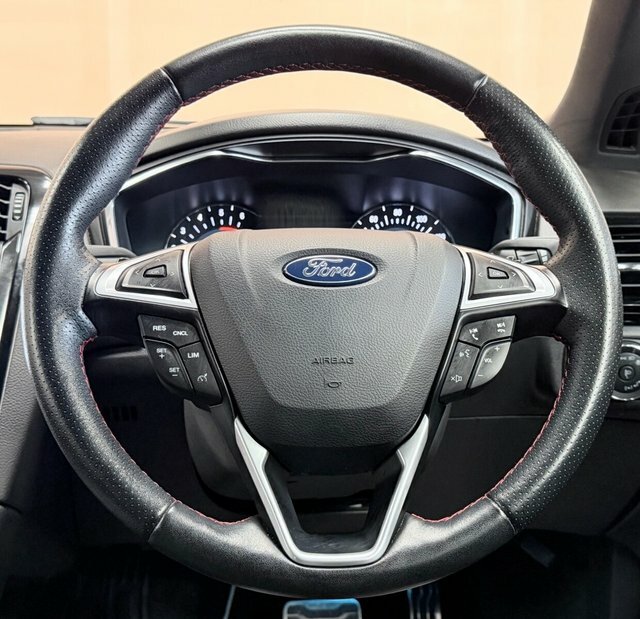 Ford Mondeo 2.0 Ecoblue Titanium Edition Estate Black #8