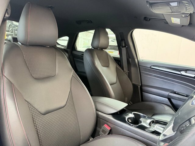 Ford Mondeo 2.0 Ecoblue Titanium Edition Estate Black #13