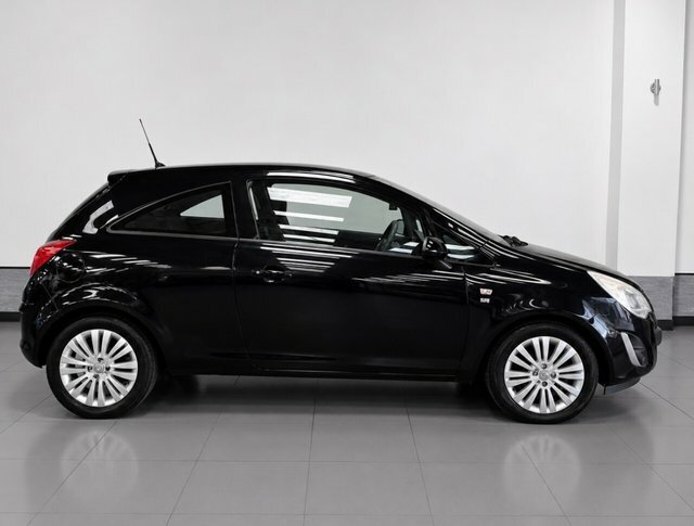 Vauxhall Corsa 1.4 16V Sxi Euro 5 Black #3