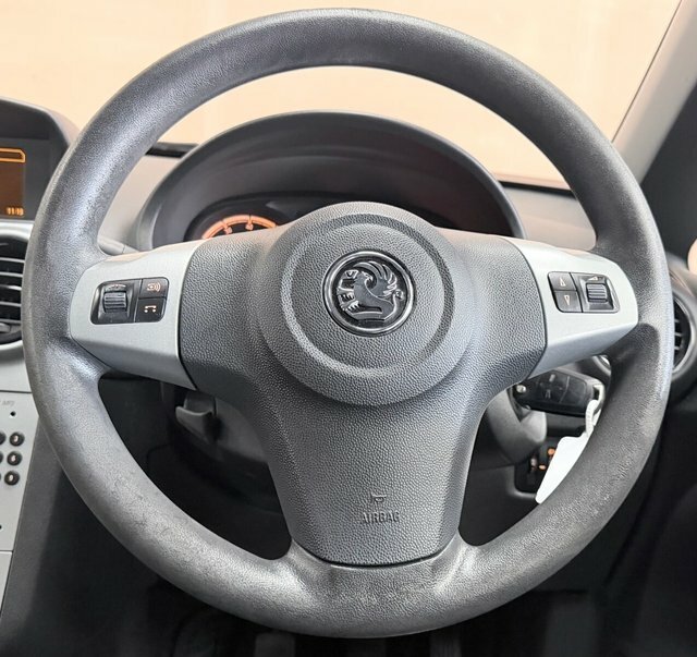 Vauxhall Corsa 1.4 16V Sxi Euro 5 Black #8