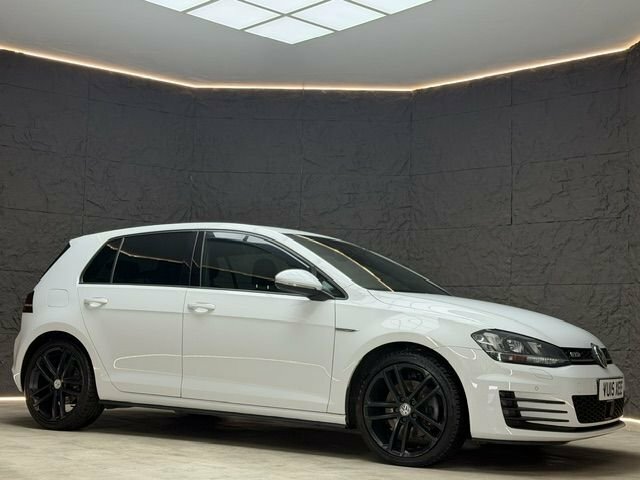 Volkswagen Golf Hatchback VU15XEE White #5