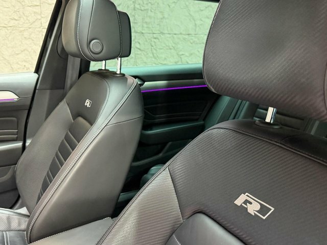 Volkswagen Passat 1.5L R-line Blue #15