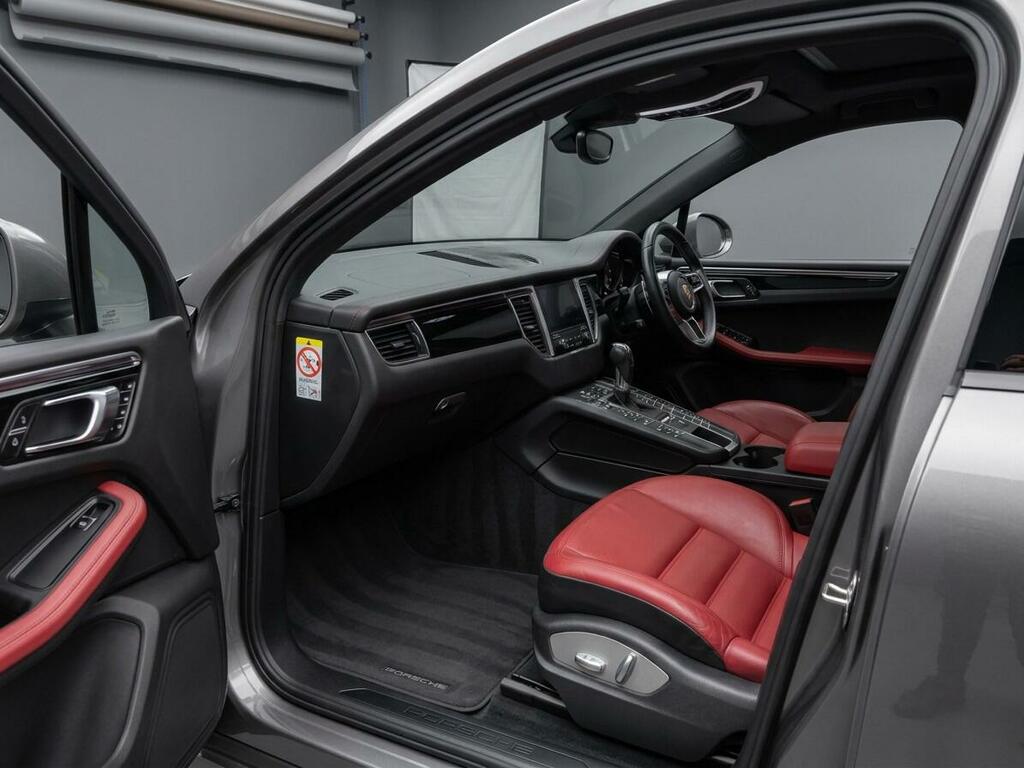 Porsche Macan Gts Grey #2