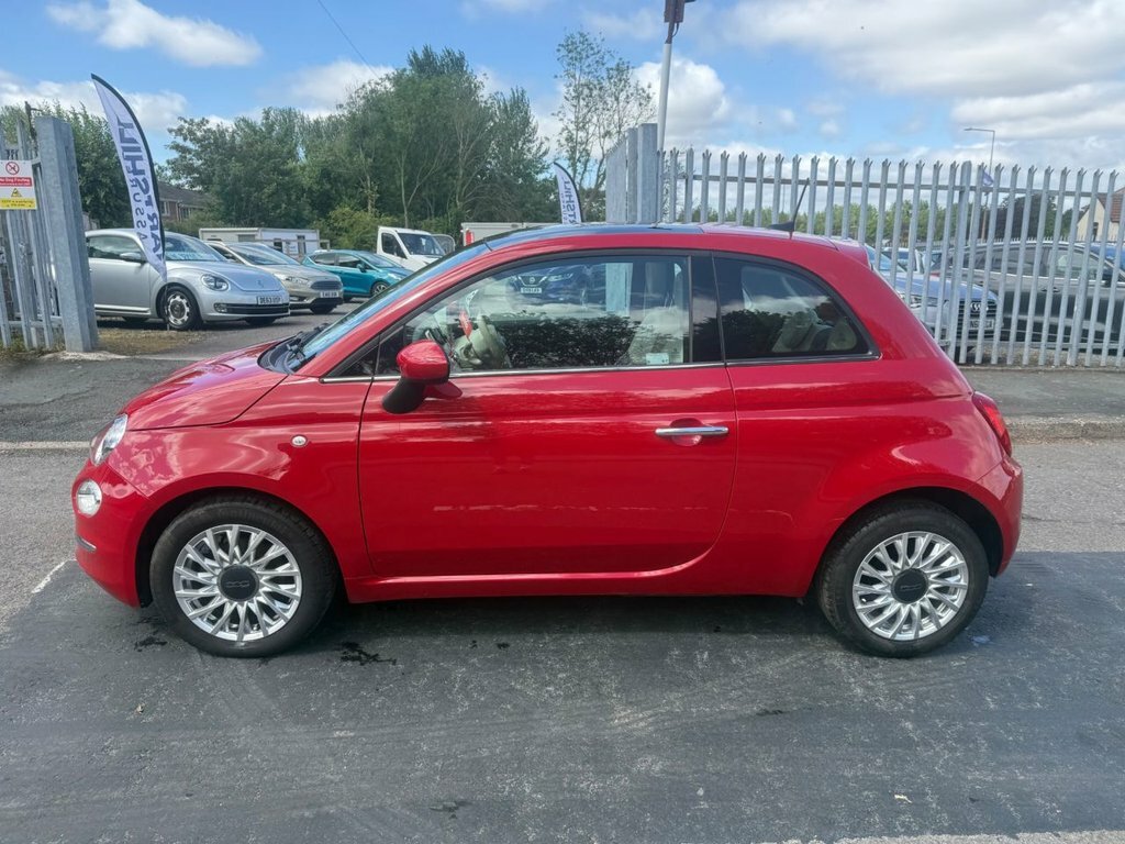 Fiat 500 1.2L Lounge Red #5