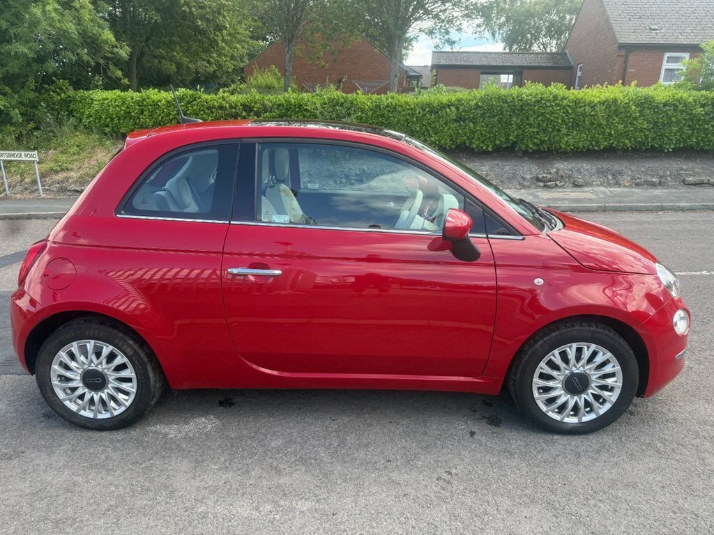 Fiat 500 1.2L Lounge Red #2