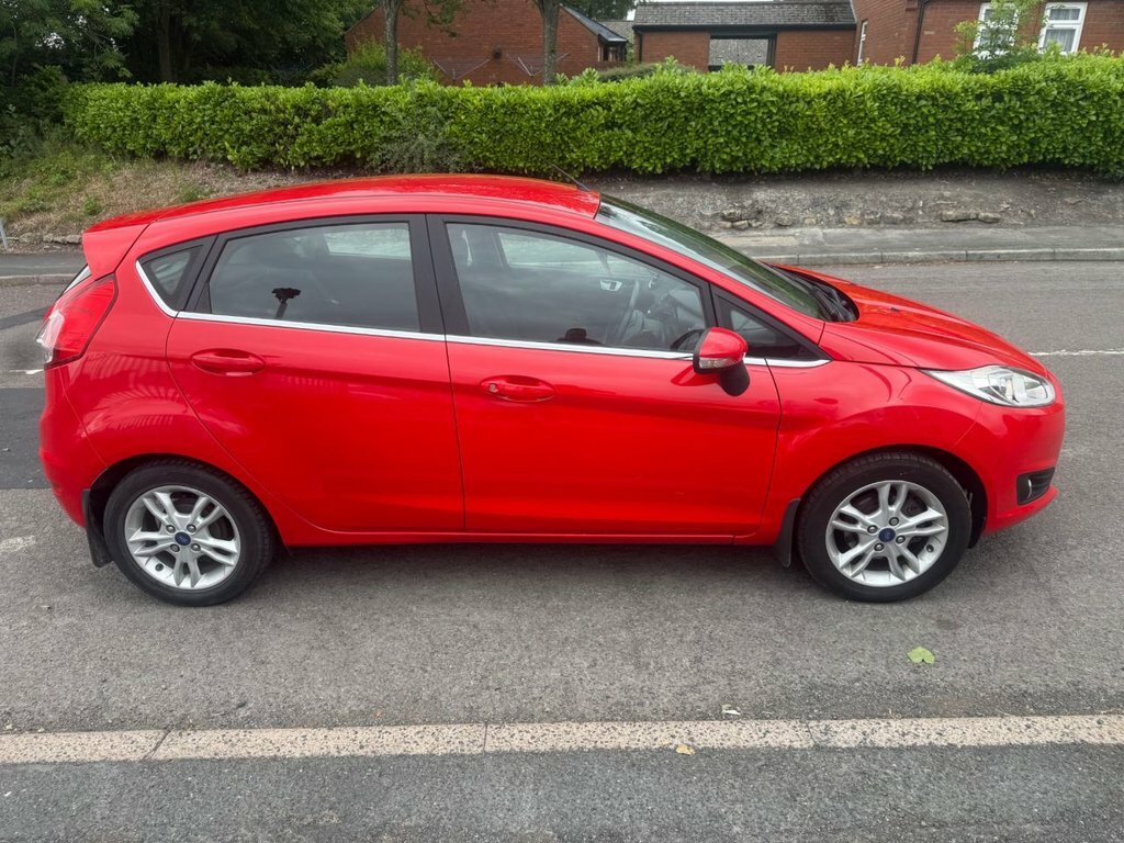 Ford Fiesta 1.3L Zetec Red #2