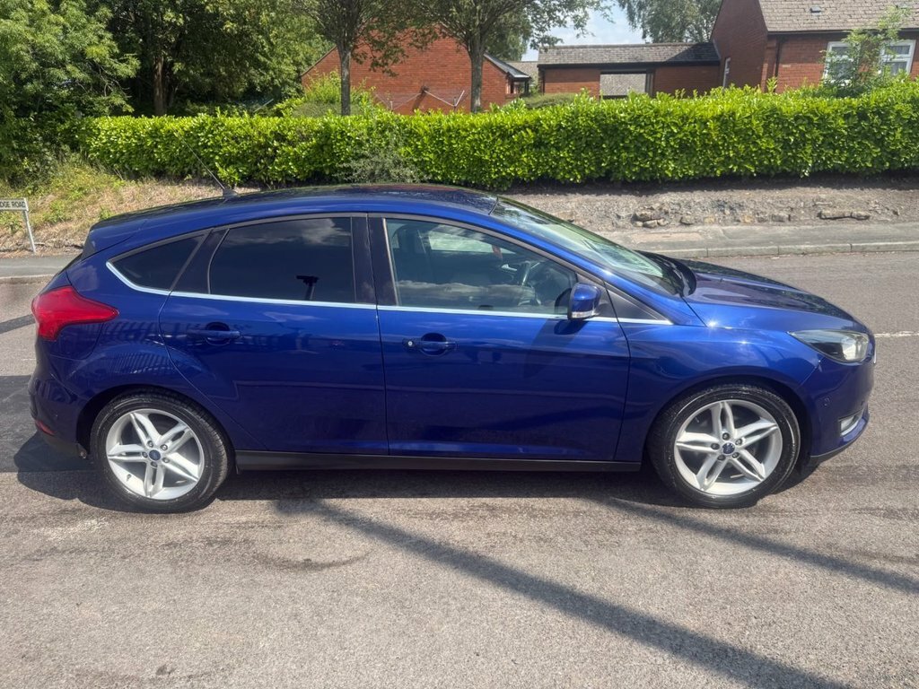 Ford Focus 1.5L Titanium Blue #2