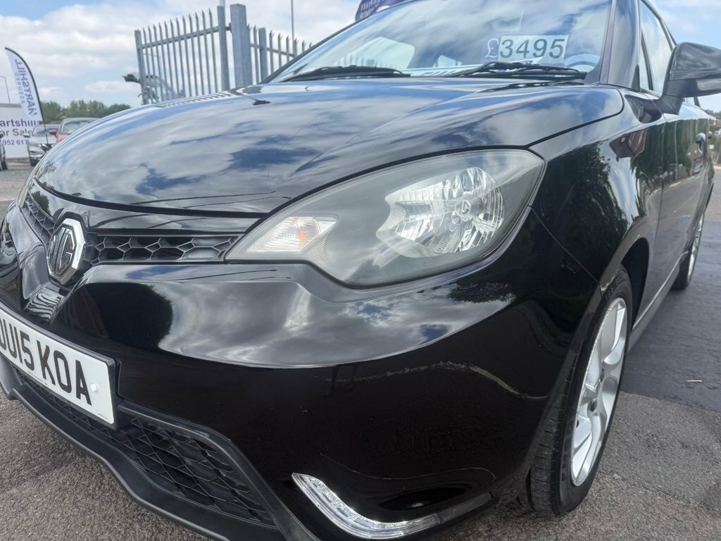MG MG3 1.5 3 Form Sport White #9