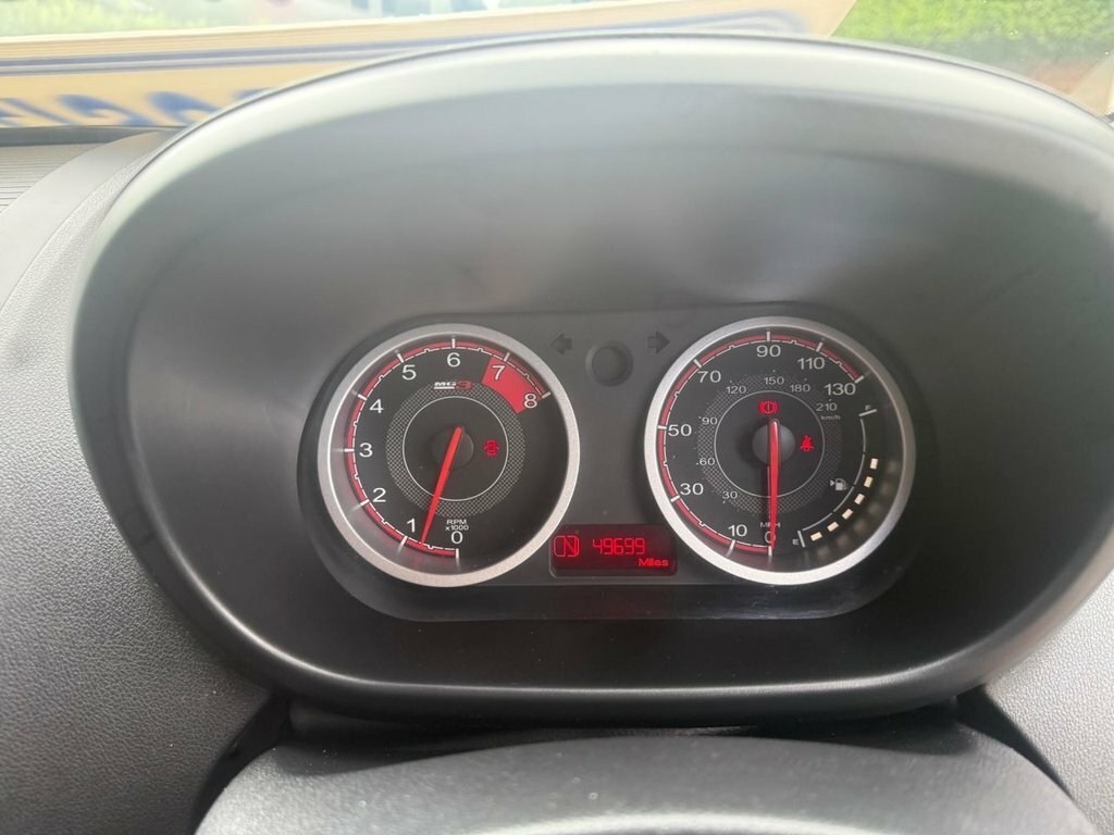 MG MG3 1.5 3 Form Sport White #17