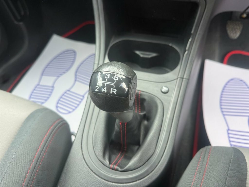 MG MG3 1.5 3 Form Sport White #13
