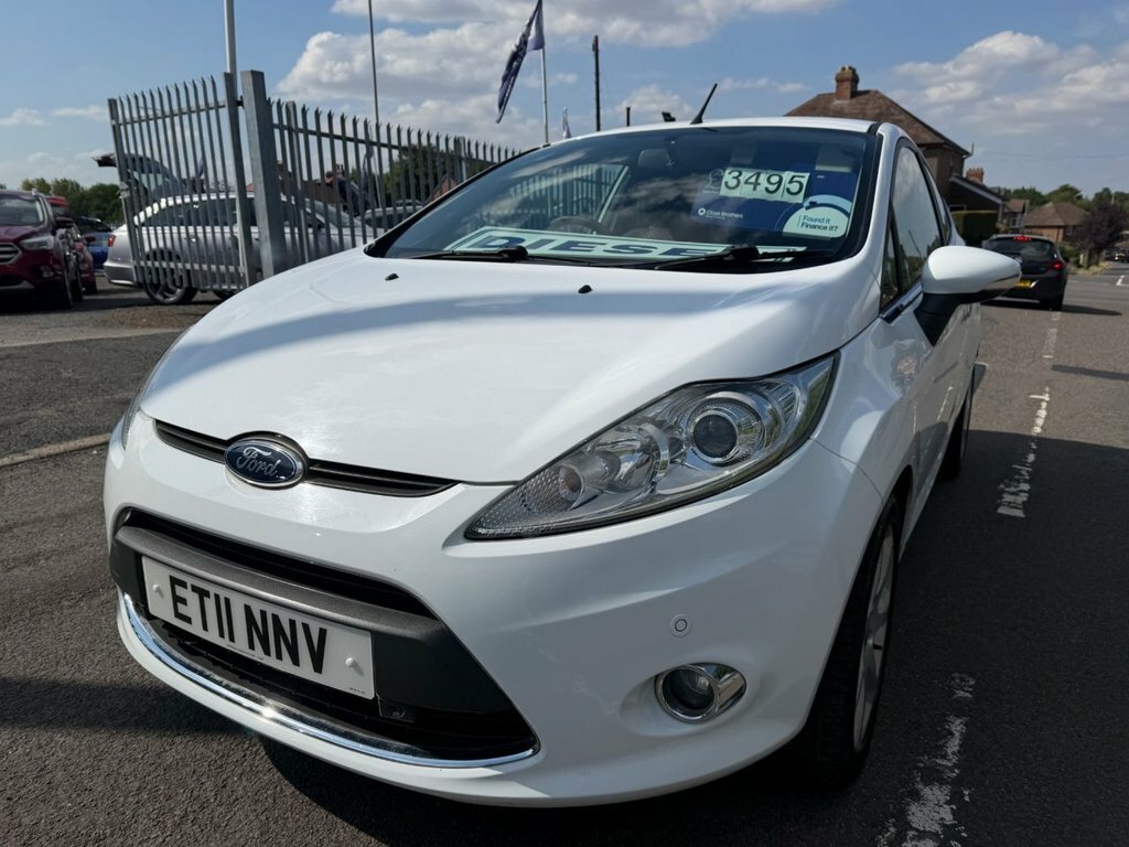 Ford Fiesta 1.4L Zetec White #6
