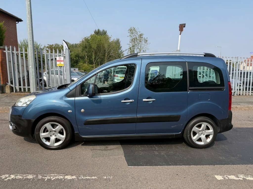 Peugeot Partner Tepee 1.6L Tepee Outdoor Blue #4