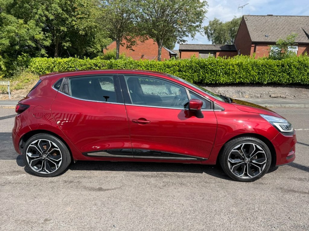 Renault Clio 1.5L Dynamique S Nav Red #3