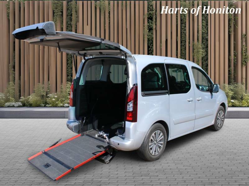 Peugeot Partner Tepee 1.6 Horizon Blue Hdi Wheelchair Adapted Vehicle - Silver