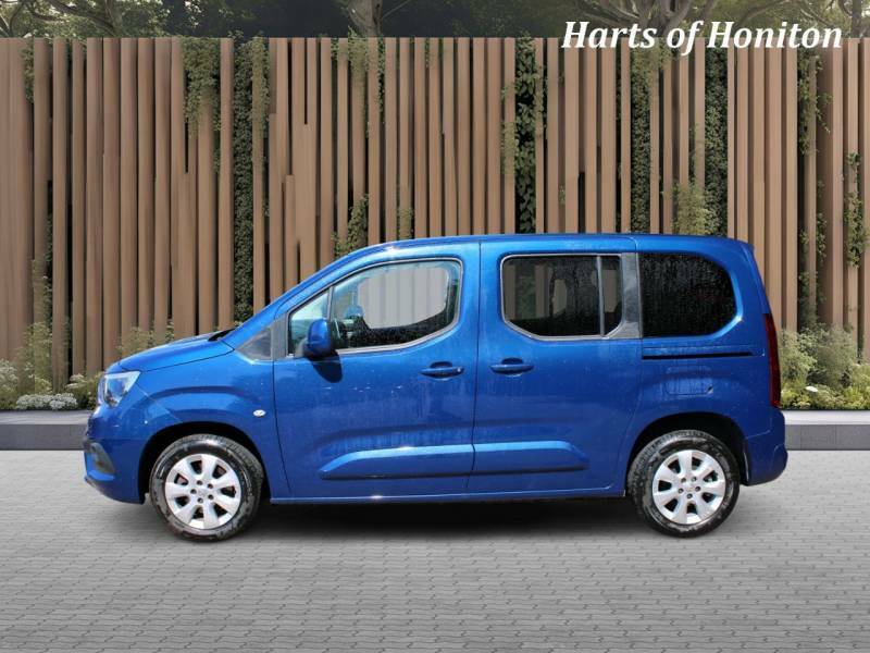 Vauxhall Combo Life 1.5 Se Turbo 130 5 Seater Blue #5