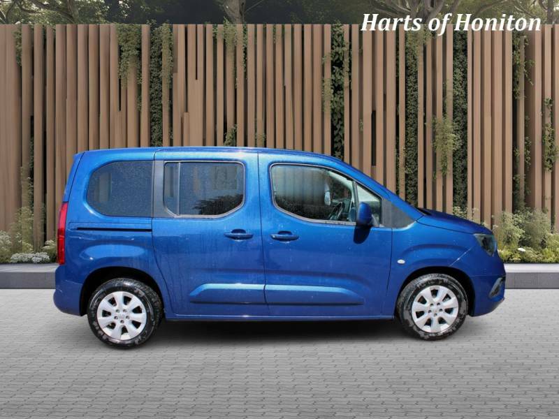 Vauxhall Combo Life 1.5 Se Turbo 130 5 Seater Blue #4