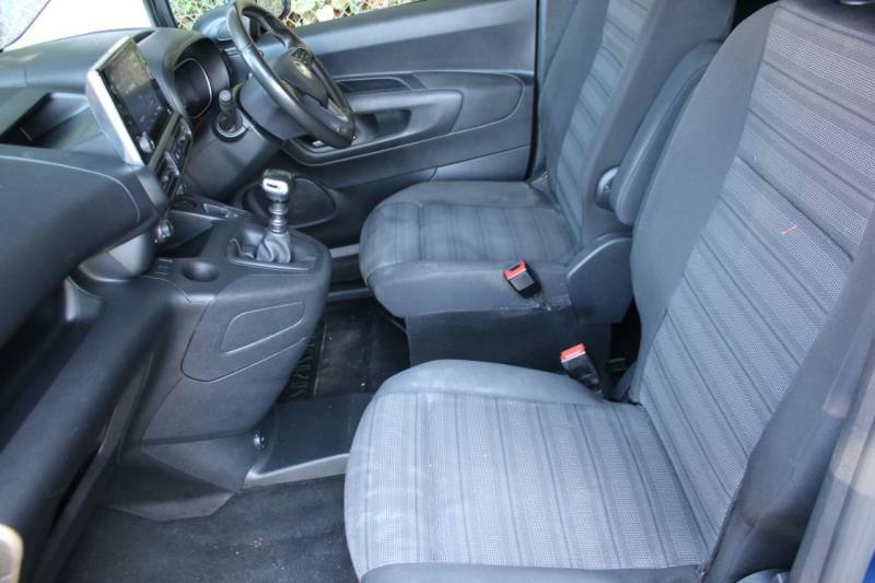 Vauxhall Combo Life 1.5 Turbo D Edition Mpv Euro 6 Blue #16