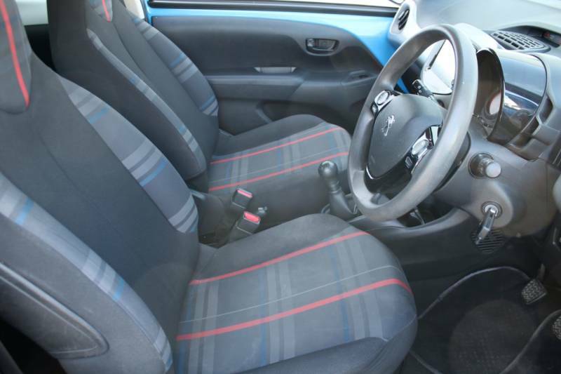 Peugeot 108 Hatchback 1.2 Puretech Roland Garros Top Euro 6 5 White #7