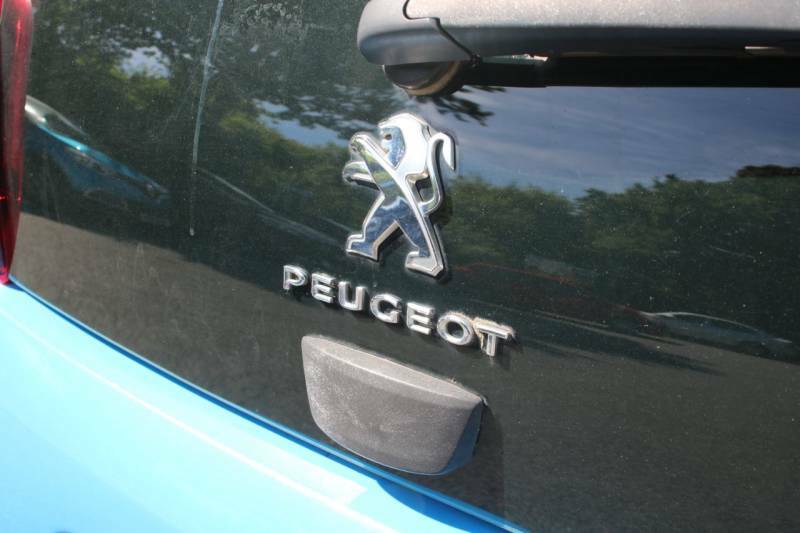 Peugeot 108 Hatchback 1.2 Puretech Roland Garros Top Euro 6 5 White #16