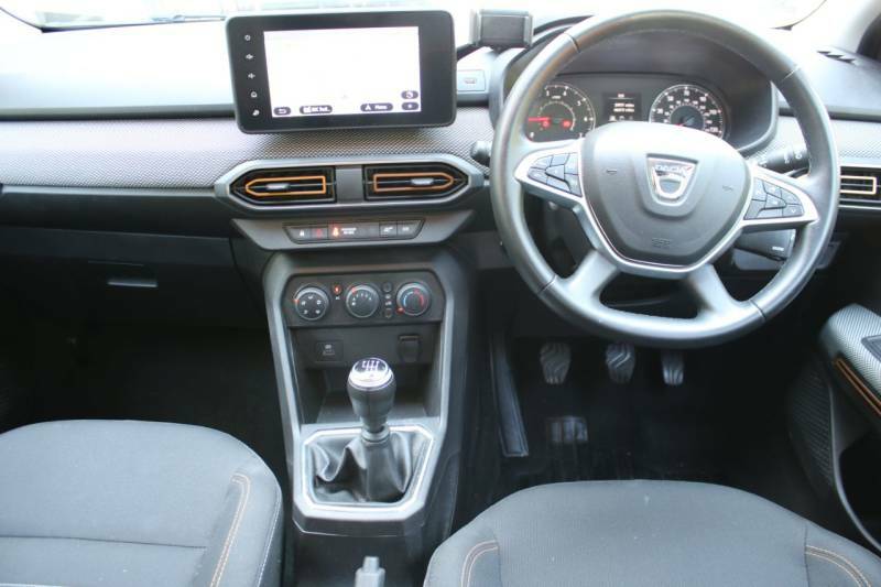 Dacia Sandero Stepway Hatchback  #7