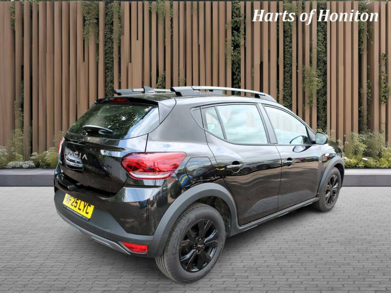 Dacia Sandero Stepway 1.0 Extreme Tce 110 Turbo Black #2