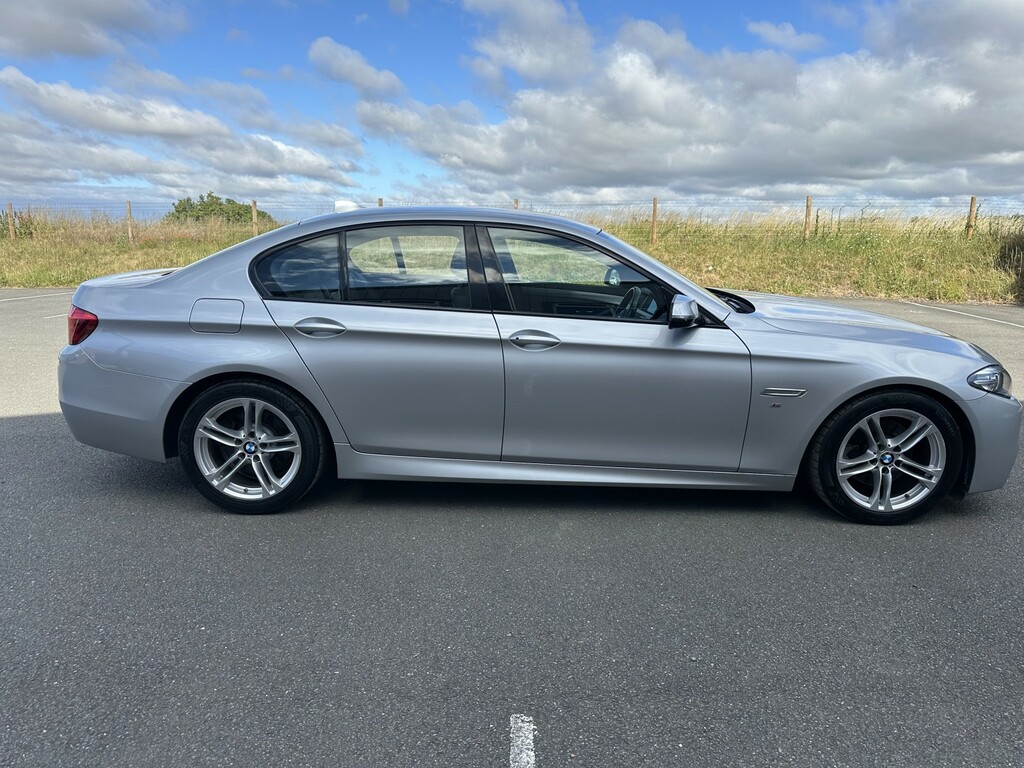 BMW 5 Series Saloon 2.0 520D M Sport Saloon 201666 YB66FVZ Silver #3