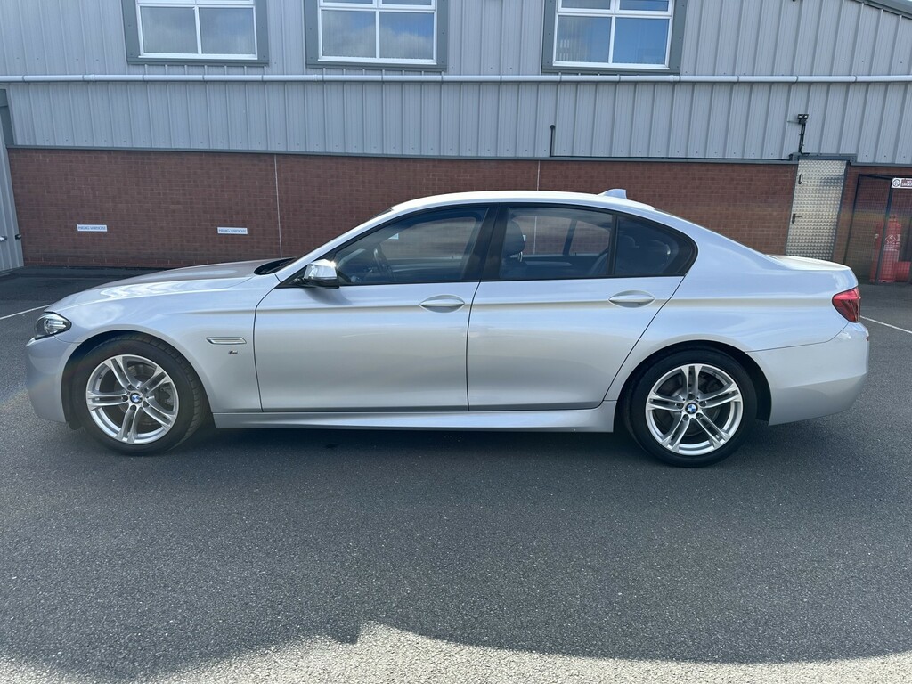 BMW 5 Series Saloon 2.0 520D M Sport Saloon 201666 YB66FVZ Silver #4