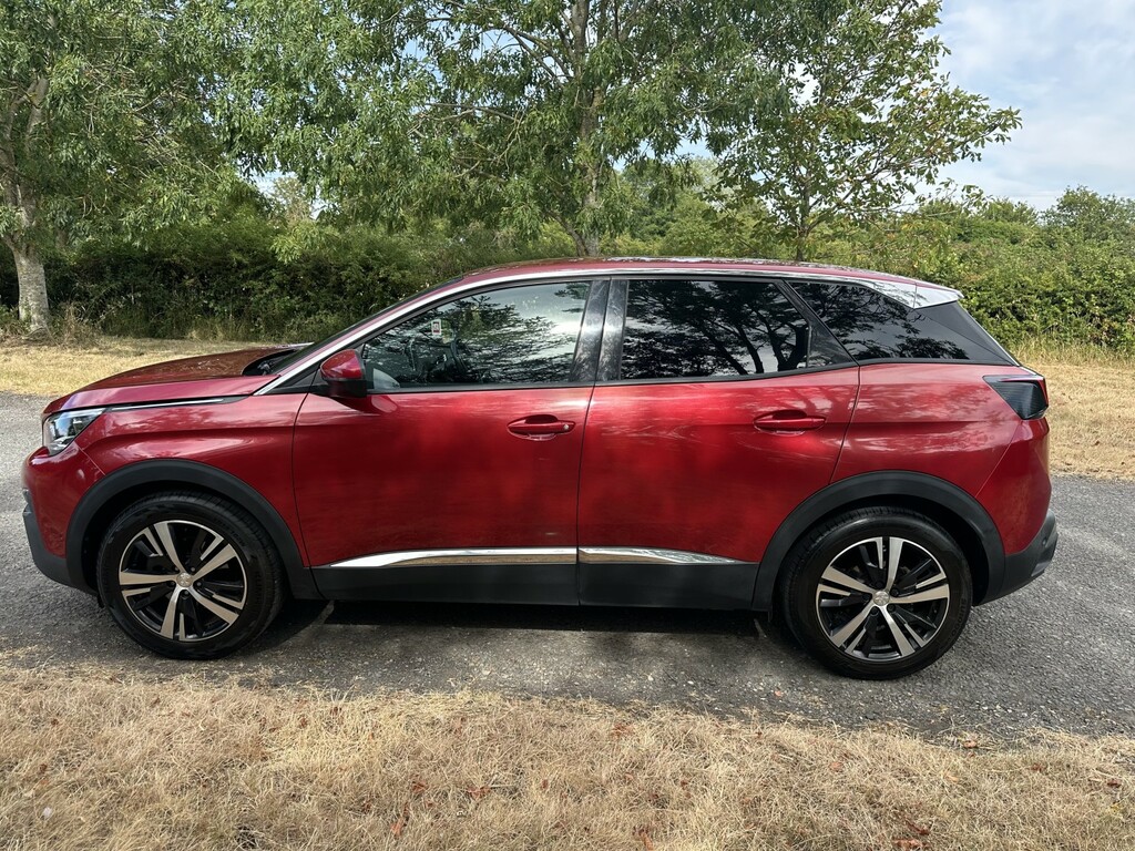 Peugeot 3008 Suv 1.2 Puretech Allure 201717 FX17NZC Red #4