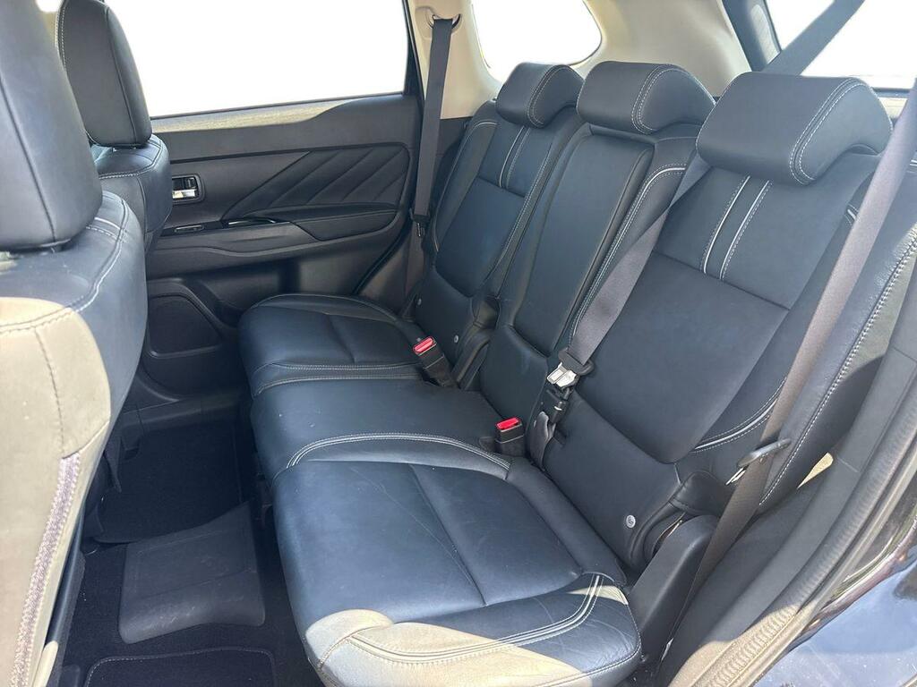 Mitsubishi Outlander 2.2 Di-d Gx3 4Wd Euro 6 Silver #17