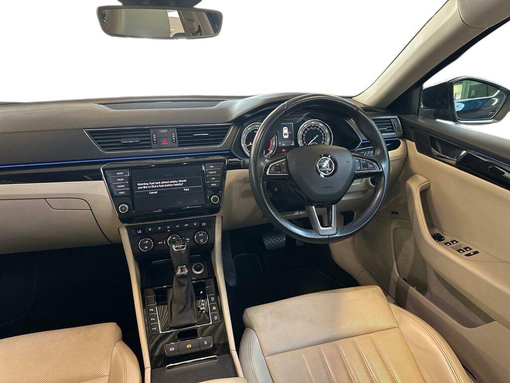 Skoda Superb 2.0 Tdi Se Hatchback 4Wd Euro 6 Blue #11